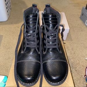 Clarks Whistle Bea Ankle Boots